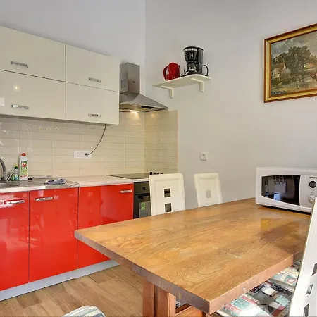 Casa vacanze With Terrace And Outdoor Kitchen *