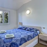 Σπίτι διακοπών In Croatia Near Stunning Beaches *