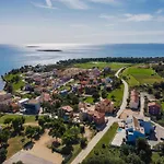 Σπίτι διακοπών In Croatia Near Stunning Beaches